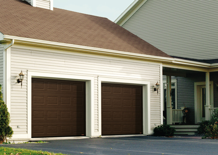 Uniforce residential garage door 